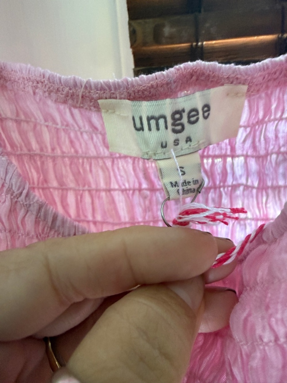 Umgee women's pink Umgee smocked flutter sleeve mini dress, nwt , sz S , nwt 🩷 - Picture 4 of 6